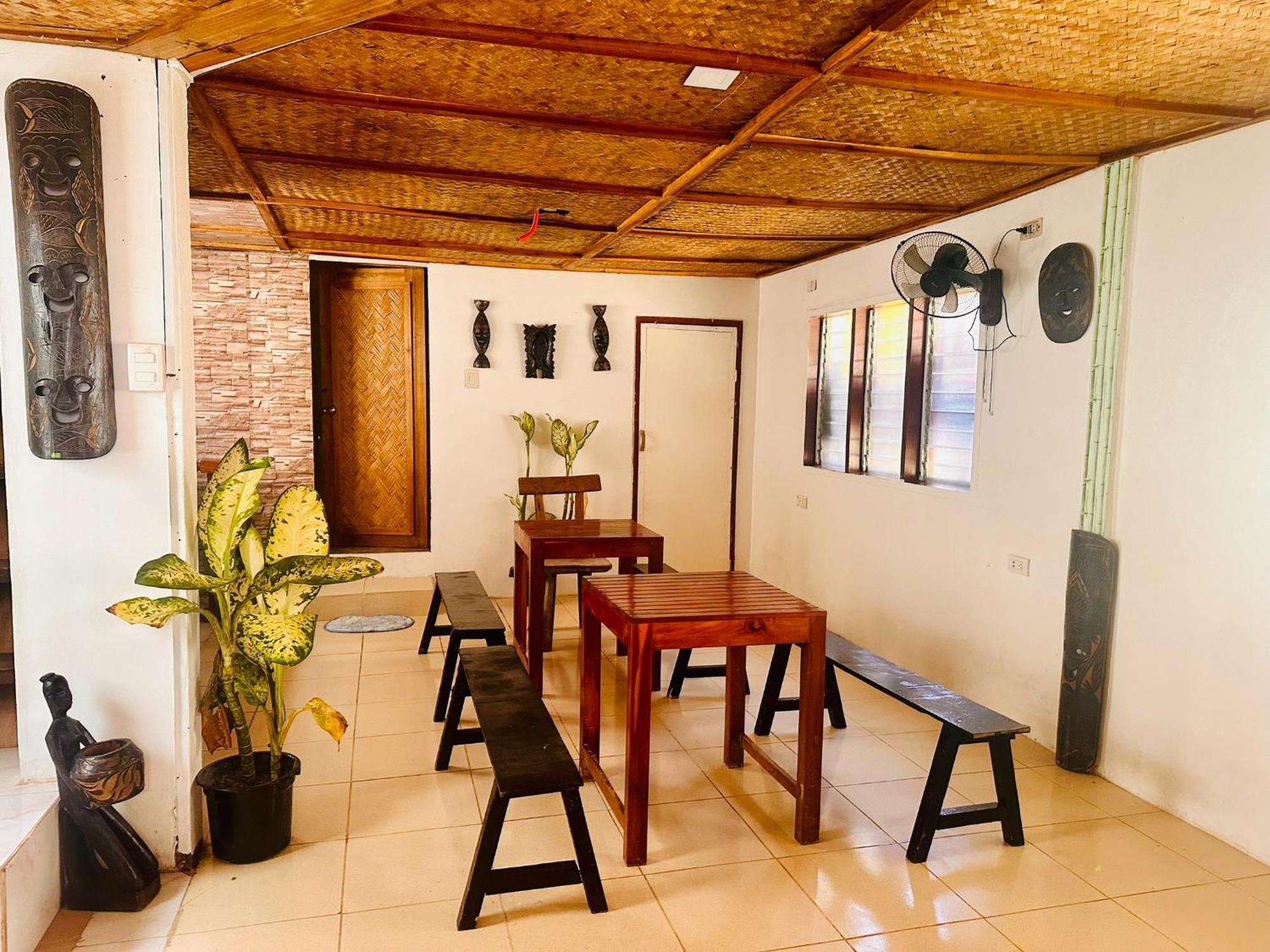Hangout'S Hostel El Nido Zewnętrze zdjęcie